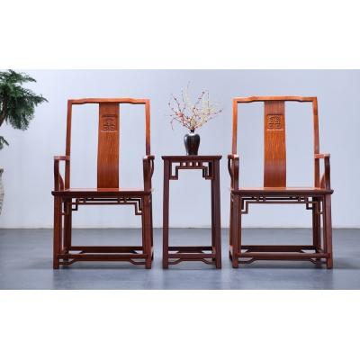 K5303-回纹扶手官帽椅带几-缅花