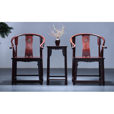 K5015-背雕麒麟圈椅带几-染料紫檀