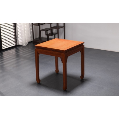 E1503-马蹄足方桌带凳-缅花