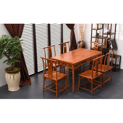 E4203-圆包圆餐桌带椅-缅花