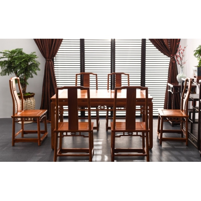 E2303 马蹄足餐桌带椅 缅花