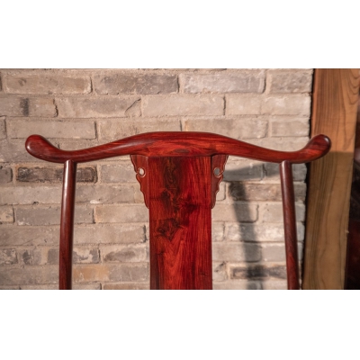 K2401-K 四出头官帽椅 交趾黄檀